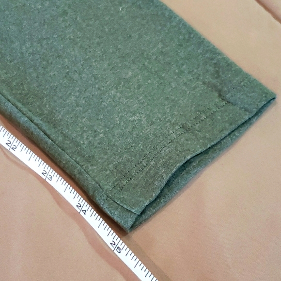 LuLaRoe Leggings - Picture 2 of 2